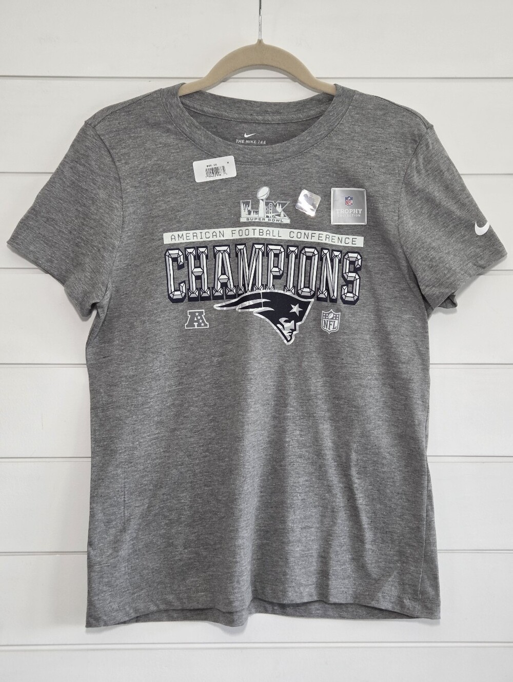 Nike‎ Gray New England Patriots Champions Graphic Tee Size M NEW